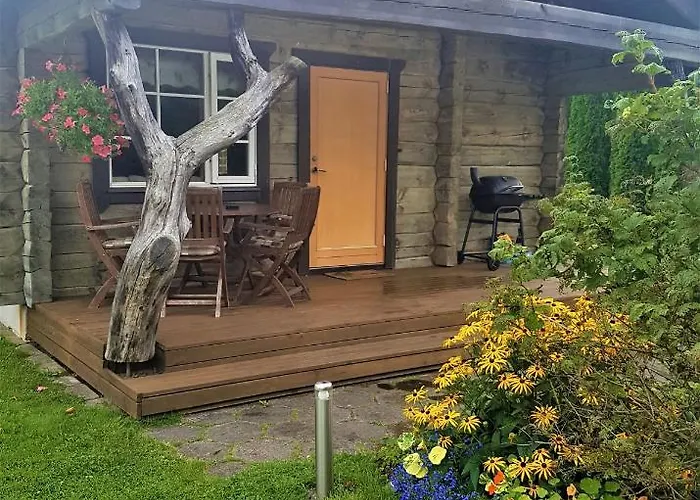 Arina Cottages